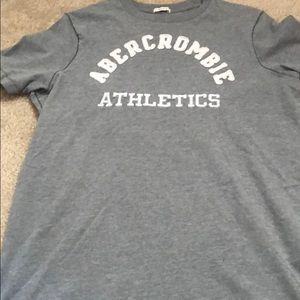 Abercrombie & Fitch t-shirt